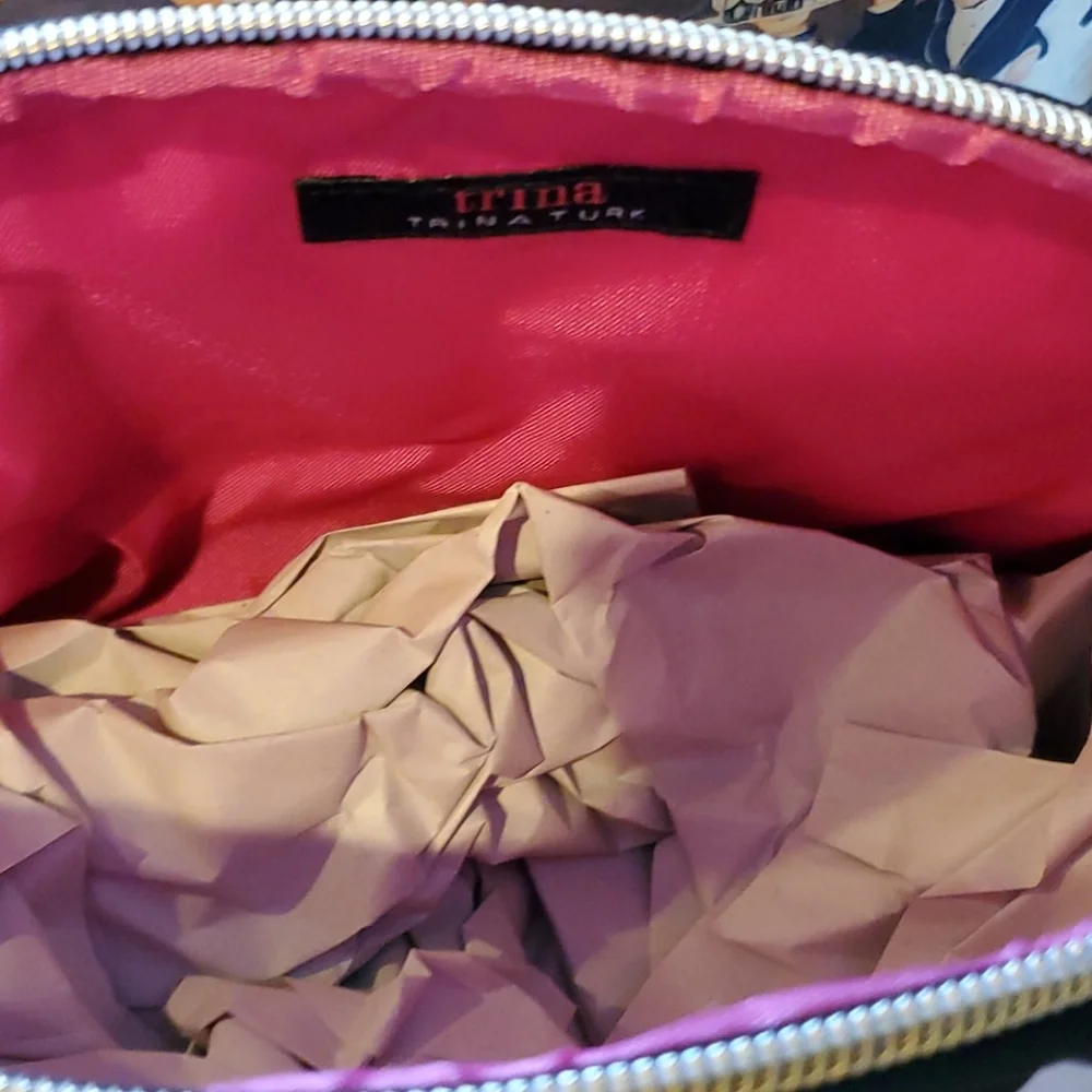 Trina turk large cosmetic bag 🎒with goddess filled xo